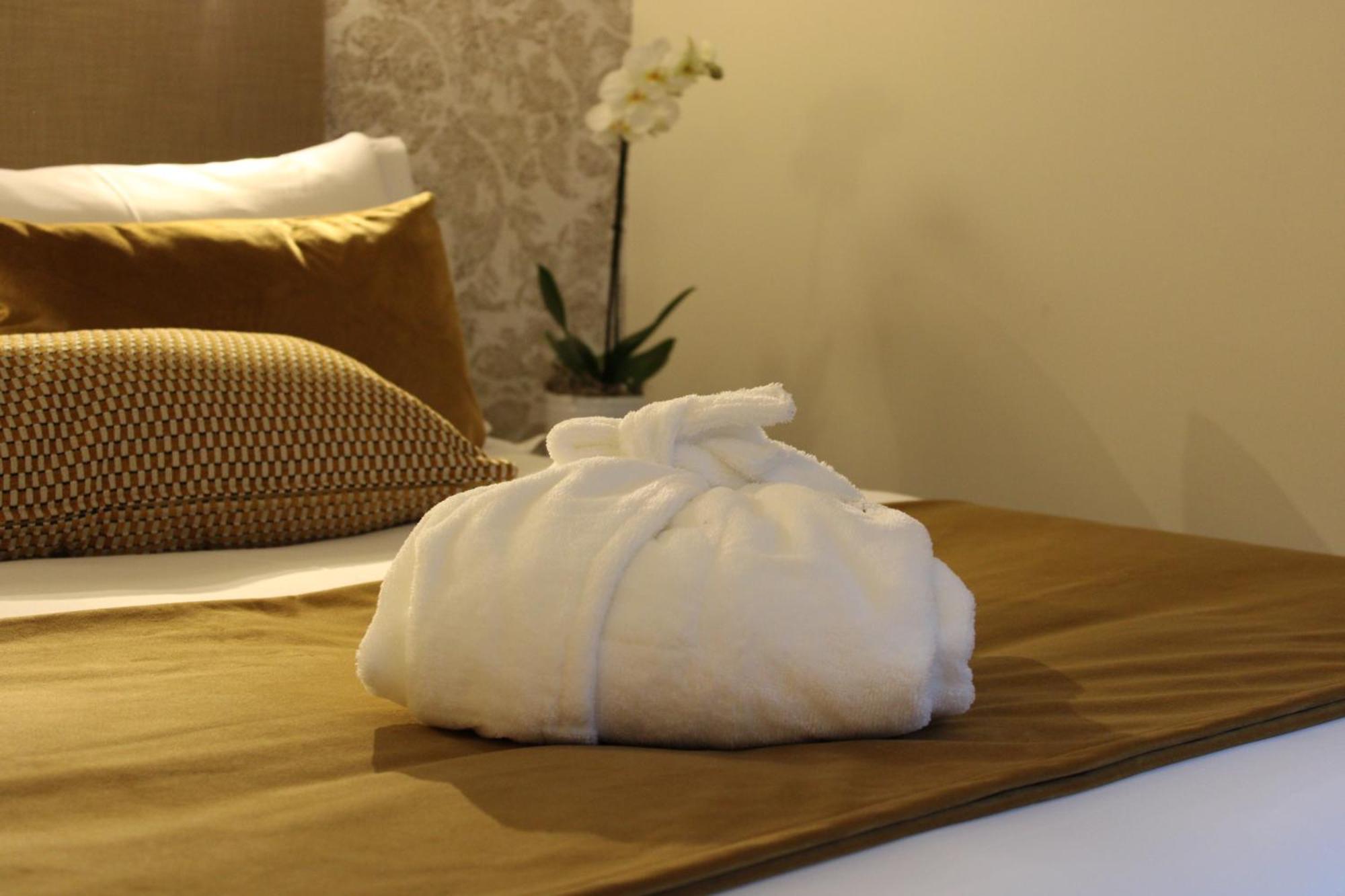 Hotel La Truffe Noire Brive-la-Gaillarde Ngoại thất bức ảnh