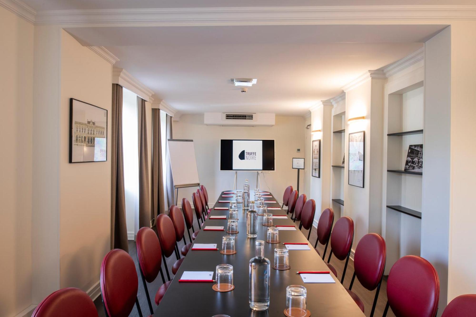 Hotel La Truffe Noire Brive-la-Gaillarde Ngoại thất bức ảnh