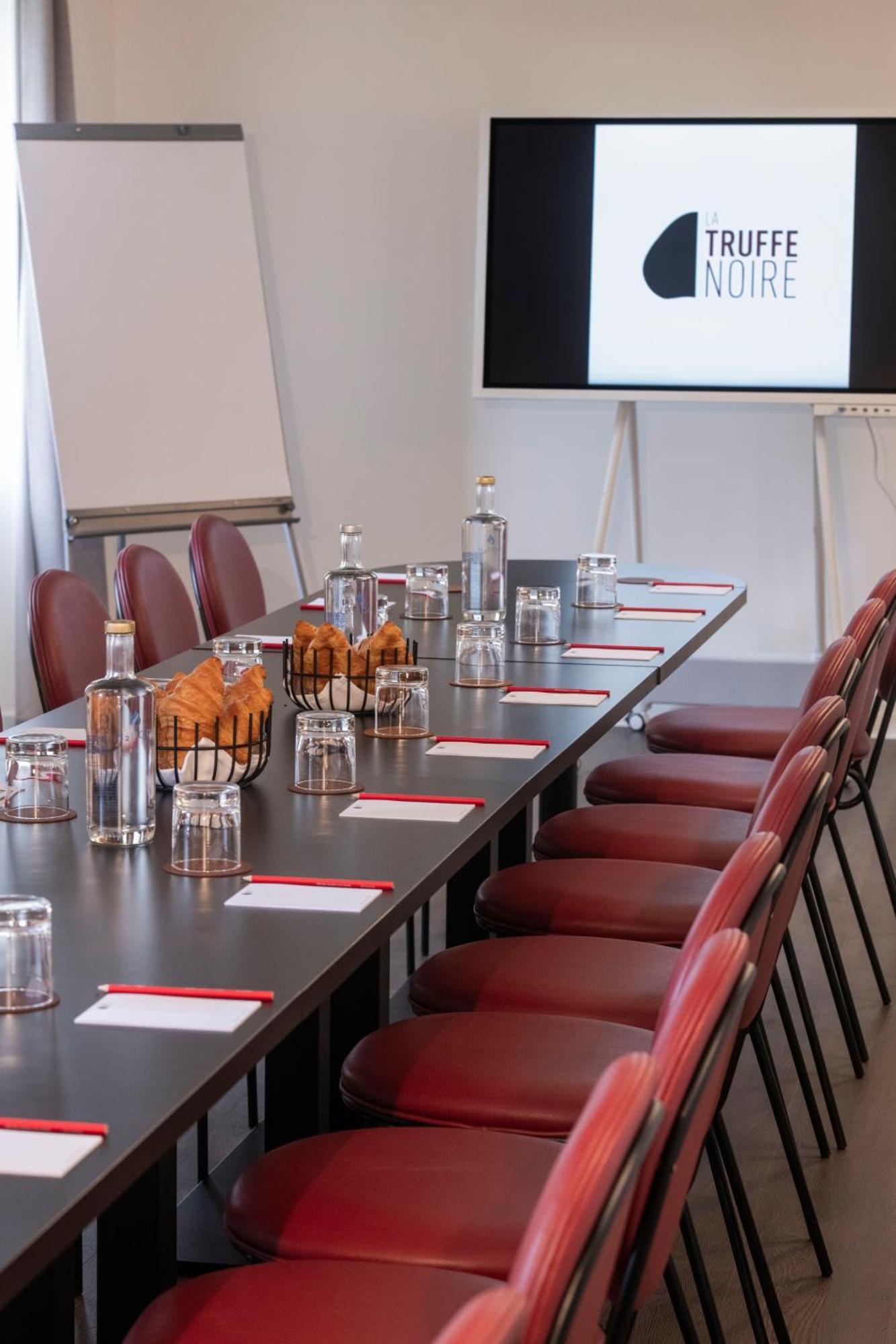 Hotel La Truffe Noire Brive-la-Gaillarde Ngoại thất bức ảnh