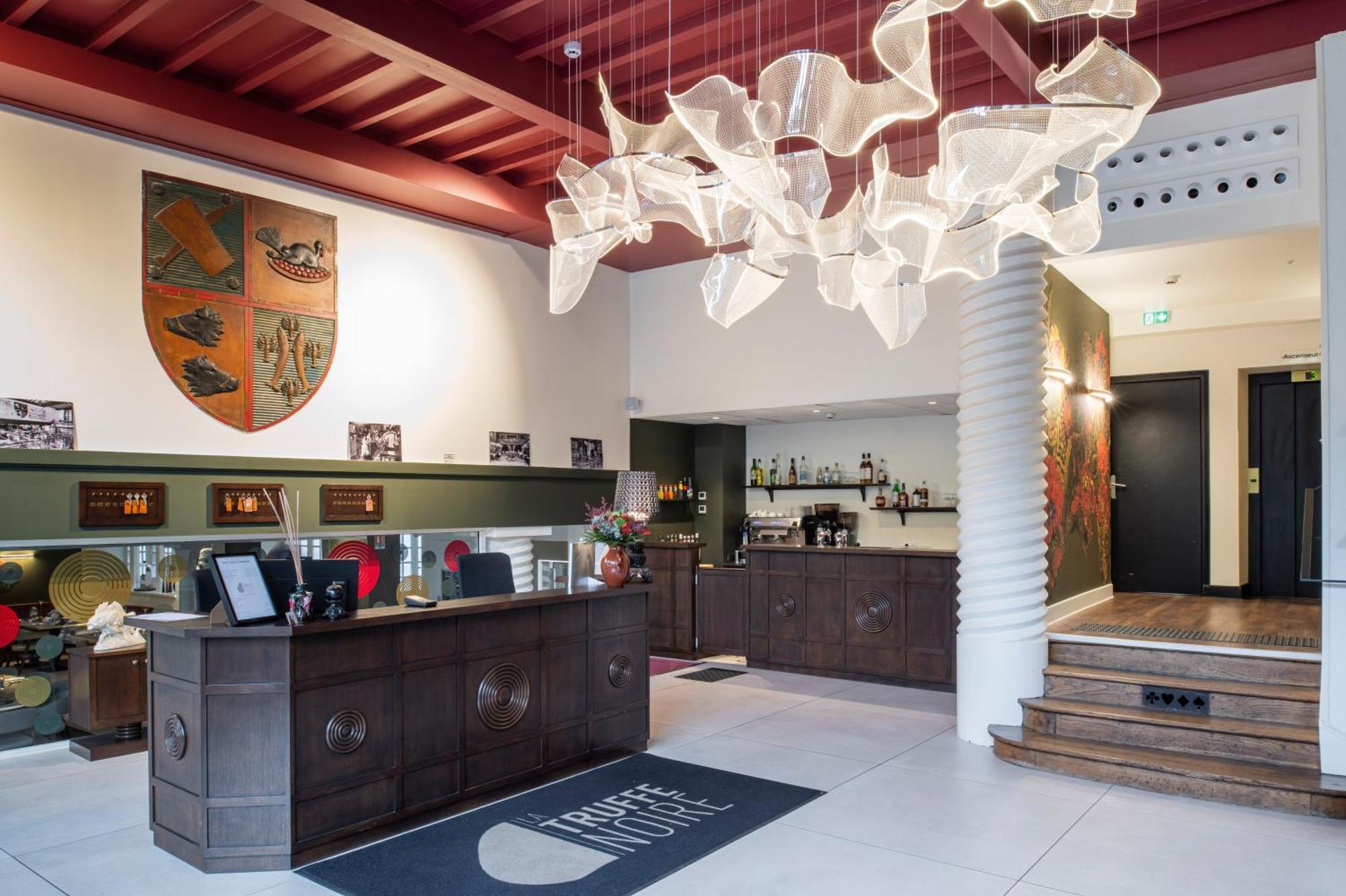 Hotel La Truffe Noire Brive-la-Gaillarde Ngoại thất bức ảnh