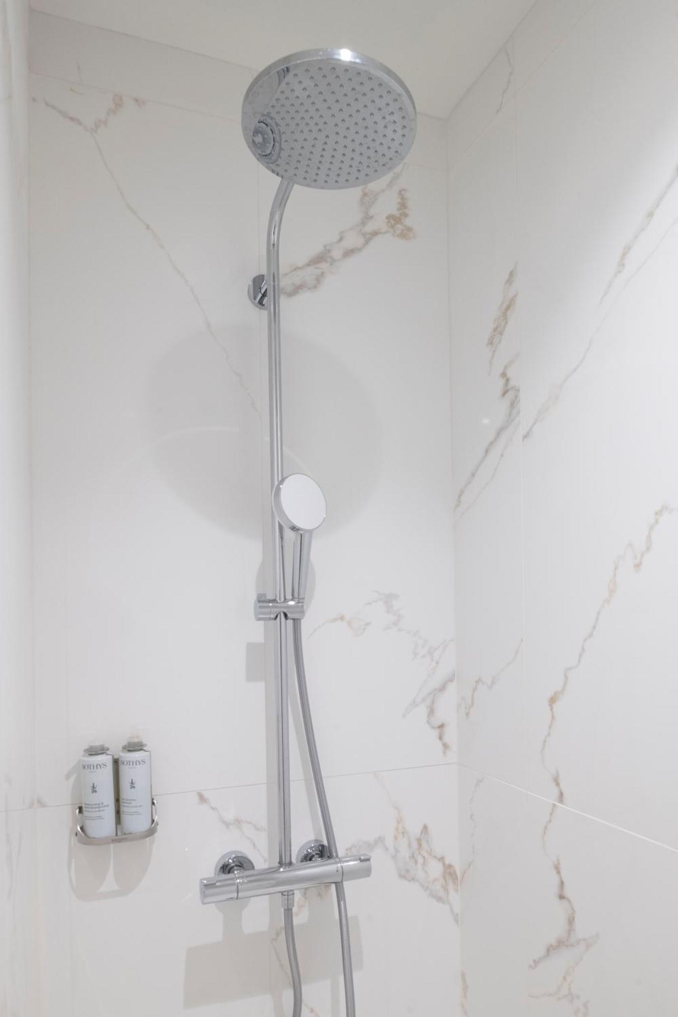 Hotel La Truffe Noire Brive-la-Gaillarde Ngoại thất bức ảnh