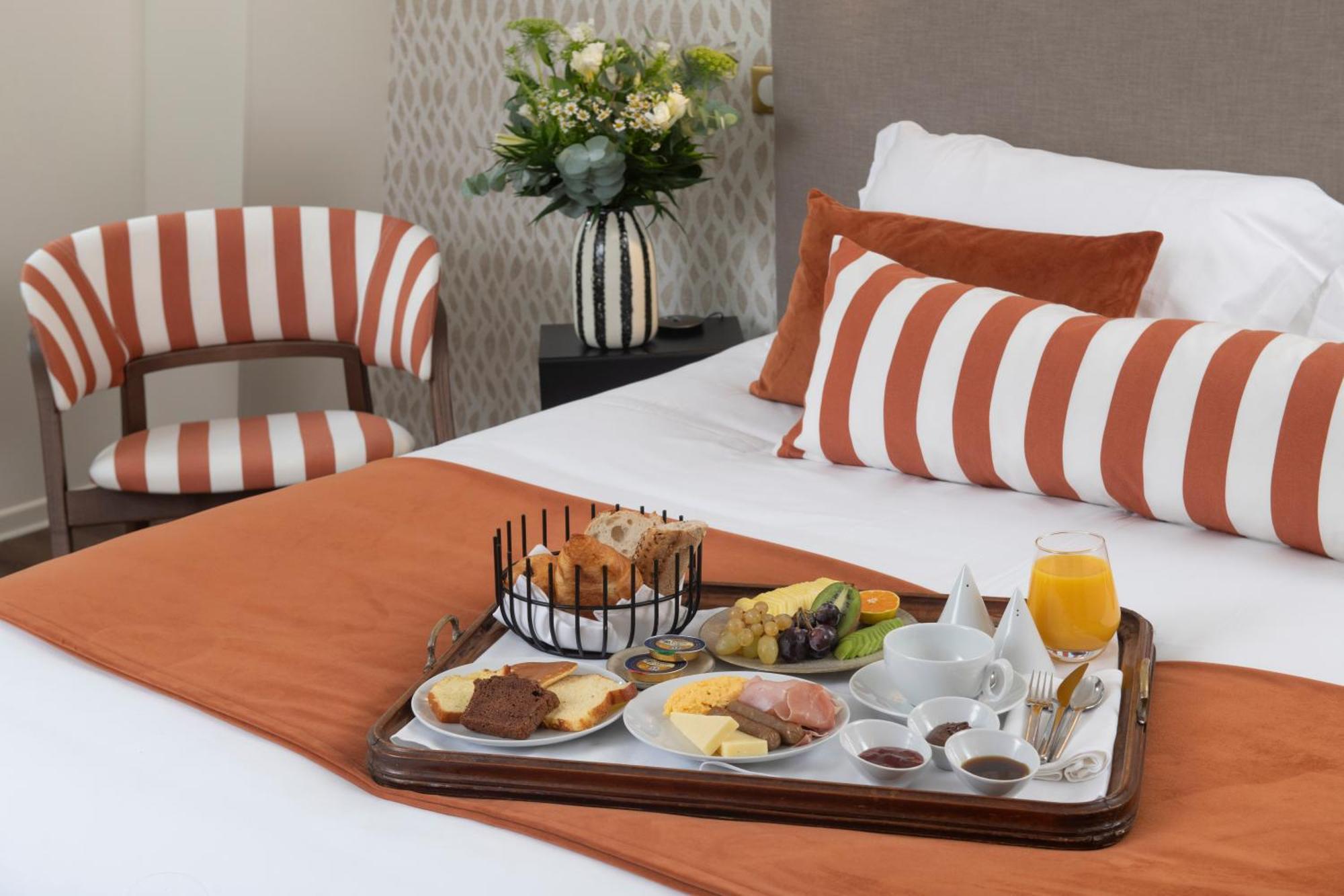 Hotel La Truffe Noire Brive-la-Gaillarde Ngoại thất bức ảnh