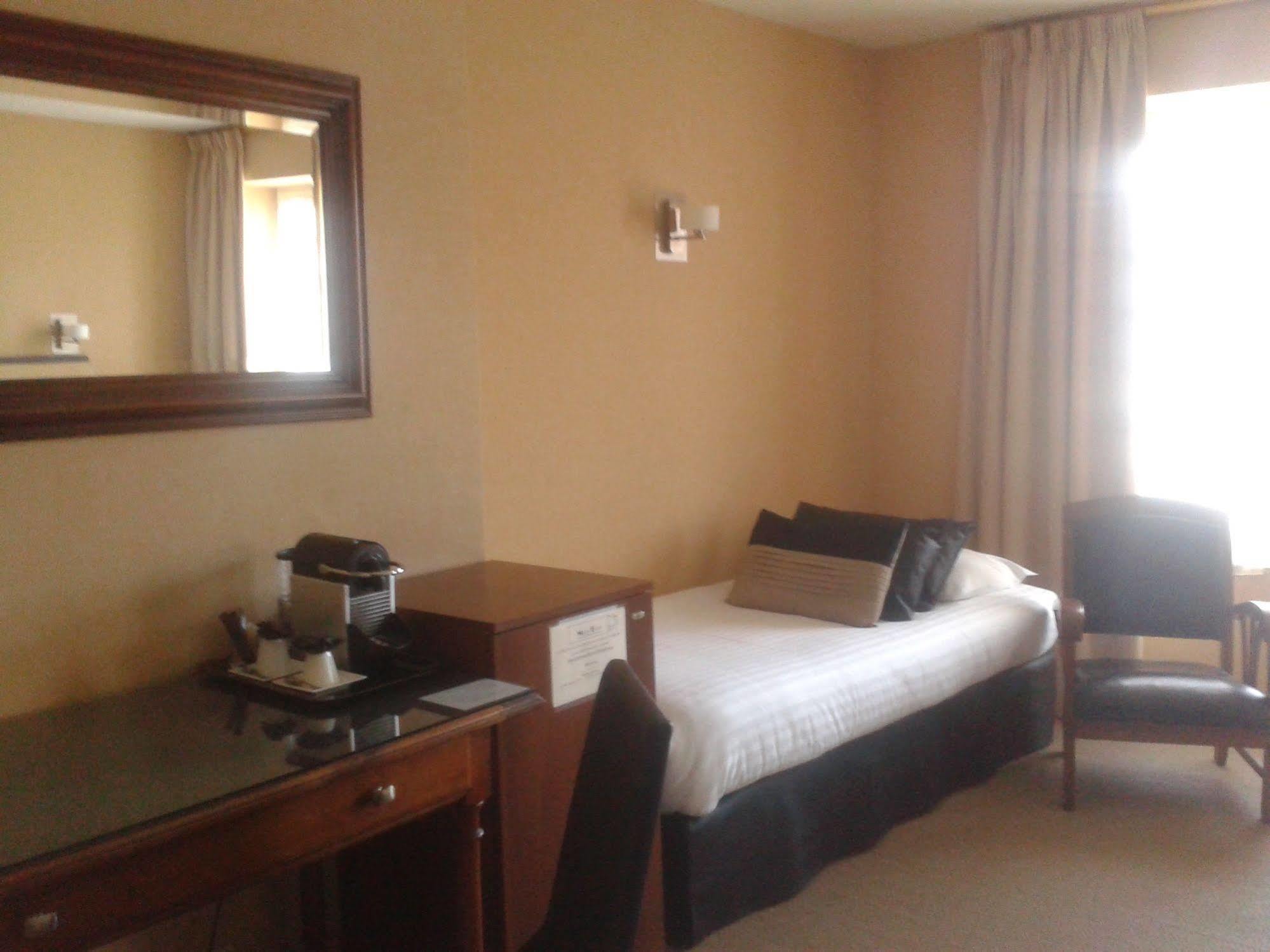 Hotel La Truffe Noire Brive-la-Gaillarde Ngoại thất bức ảnh